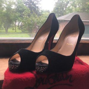 Christian Louboutin 39.5